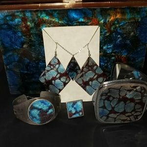 The Complete Matching Clutch Set! Wow!